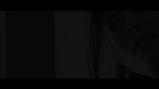 В красивом белье шикарная подруга ублажает бойфренда