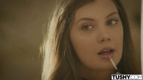 Анал с русской красавицей Еленой Кошкой