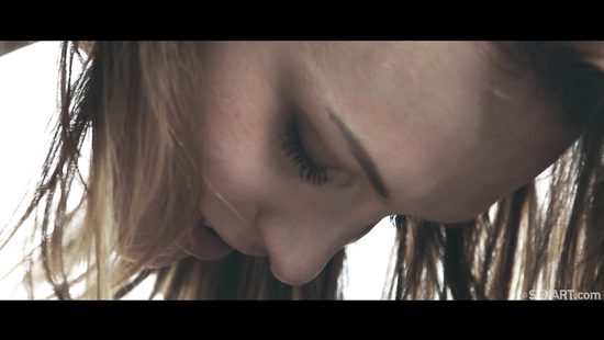 Утренний секс с грудастой рыжей красавицей