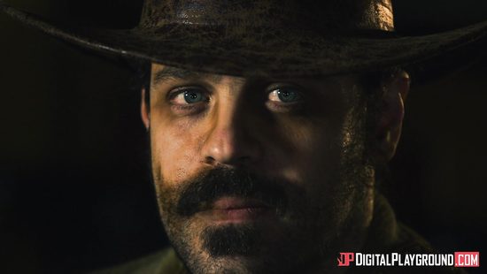 Ковбой ебёт тёлку в баре на диком западе