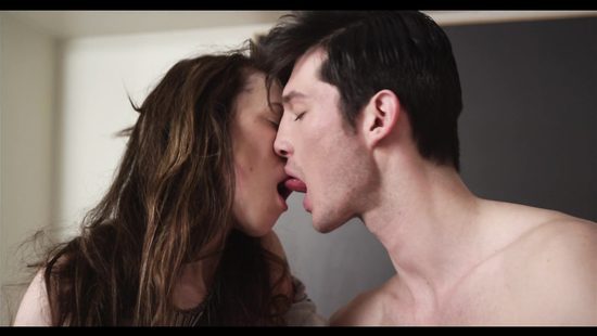 Коучсерфер оказался пикапером