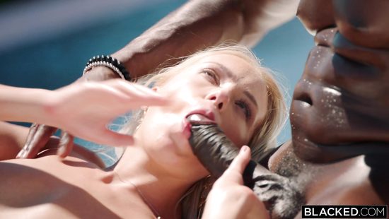 Муж дал добро разочек оторваться на двух черных членах