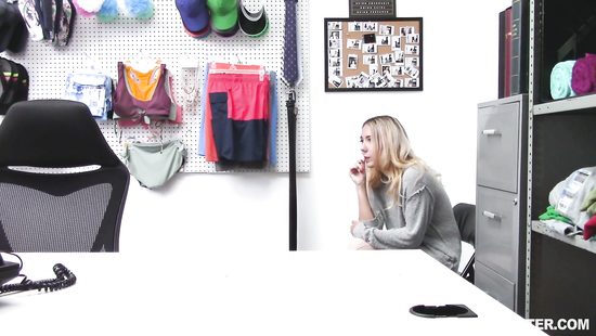 5 минут минета или 5 лет за решеткой - выбор очевиден