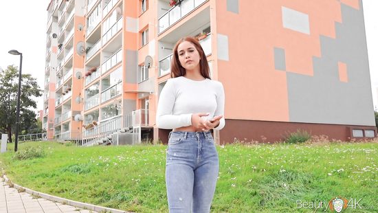 Красивое вранье разводит ножки девок чаще, чем пачка денег