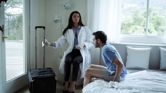 Донор спермы не может кончить без годной сучки