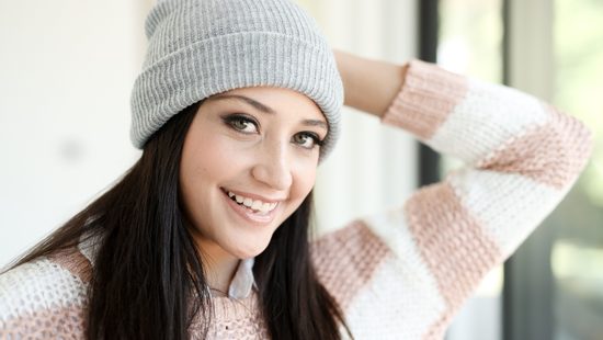 Студентка с волосатой пилоткой соблазнила своего учителя негра на секс