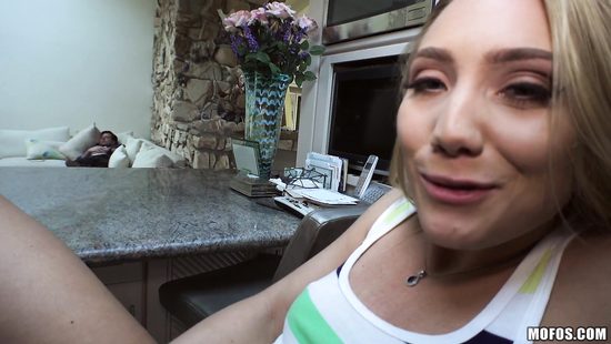 Aj Applegate перерыв на анальное исследование