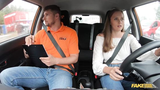 Можно ПДД не знать, когда горло рабочее