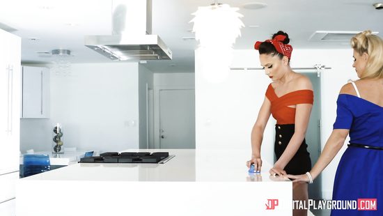 Стиляга поимел не только развратную деваху но и ее шикарную мачеху