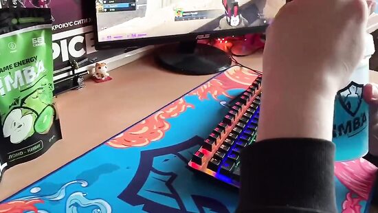 Клиент всегда прав, даже когда дырявит анал