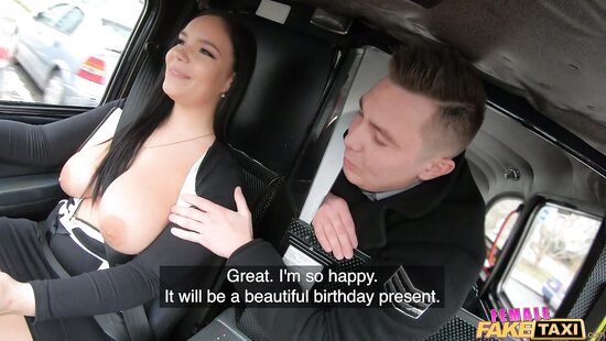 Сиськи пикапят лучше голоса