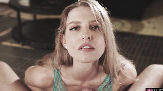 Новой девочке пора прокатиться на лучших членах