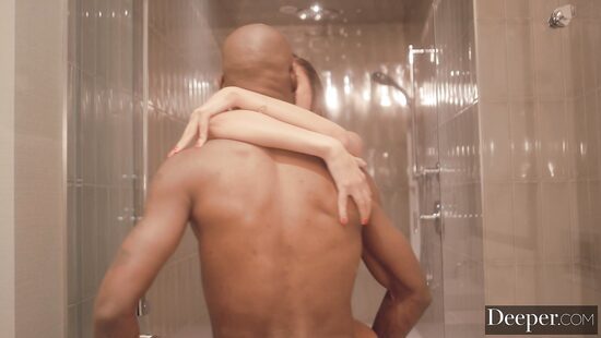 Спасосательница