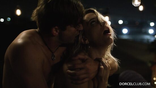 Детка, там очень жарко