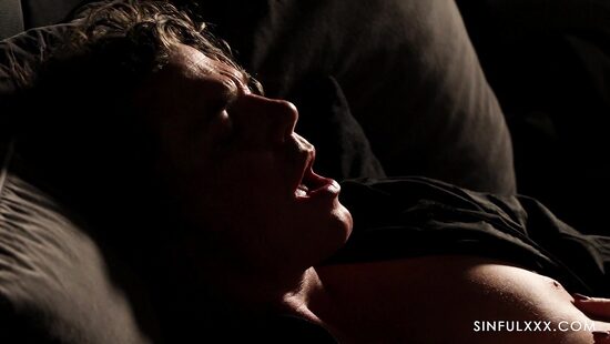 Подача профессионала