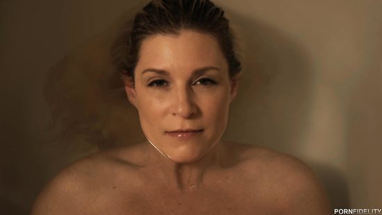 Пьяная милфа позвонила бывшему любовнику и попросила её трахнуть