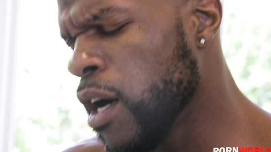 Одна дома, но одного раза мало