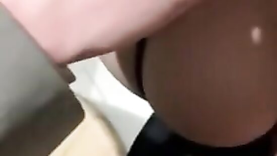 Отдалась на первом свидании...