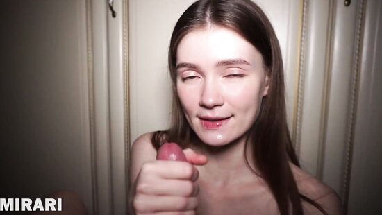 Хозяин киски вошёл в чат