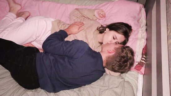 Грустная киска на вписке