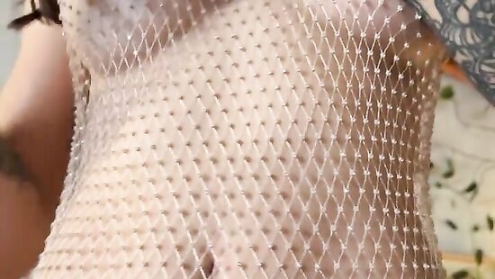 Do you like what I am wearing?