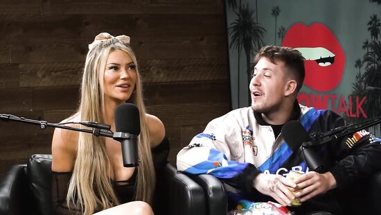 Подкаст "Pillow Talk": Адриана Чечик