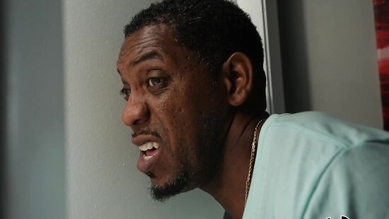 Кто потрет Миле спинку?