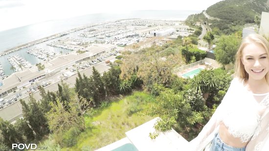 Мая Коноваленко сделала другу сказочный минет и оседлала толстый пенис