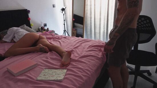 Проспишь анальное проникновение!