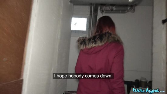 Отличное тело и рыжие волосы принимают член