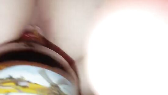 Засунул бутылку в жопу спящей подруге