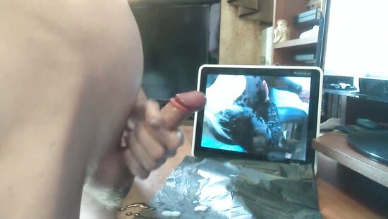 Вячеслав Екимов дрочит на фото