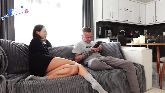 Желание мамы друга сидеть на лице