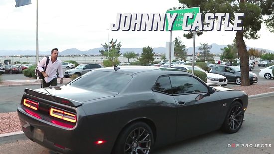 Успешный бизнесмен после поездки шпилит дома роскошную подружку