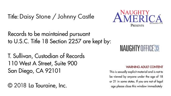 Принял уборщицу за новую секретаршу и отодрал её в офисе на столе