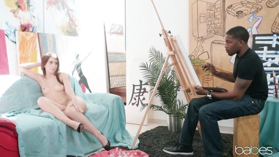 Ради вдохновения темнокожий художник трахнул роскошную белую модель