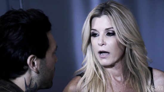 Анонимная нимфоманка рассказывает как изменила мужу с музыкантом