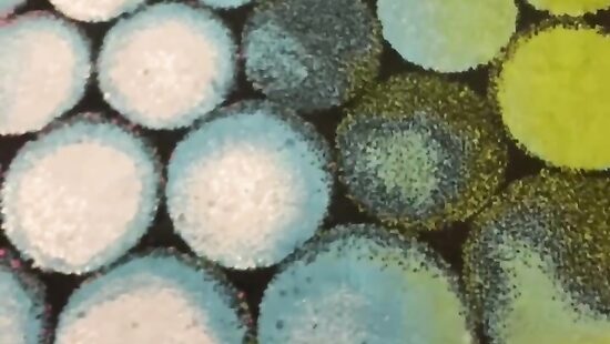 Мощно выстрелил