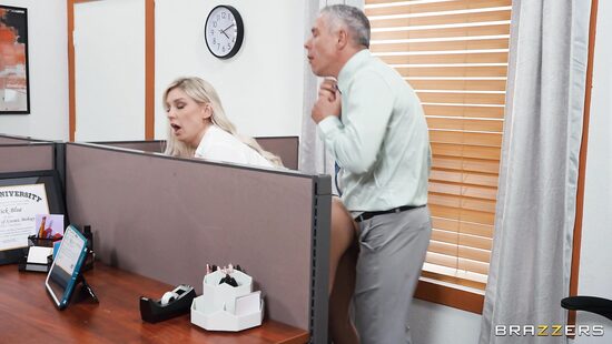 Случайный анал в пятницу