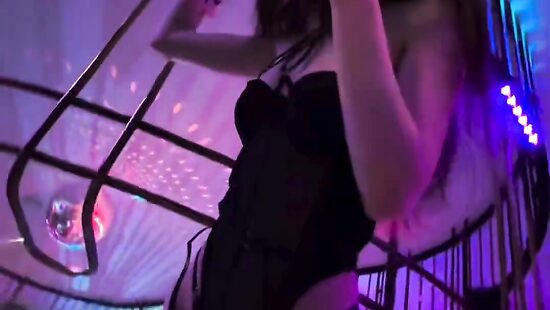 Как вам моя подружка??