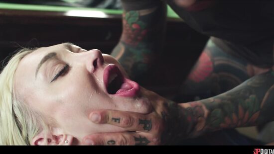 Преследуемая. Глава первая