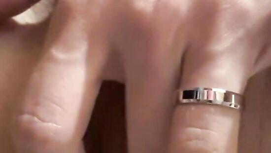 Киска жены крупным планом