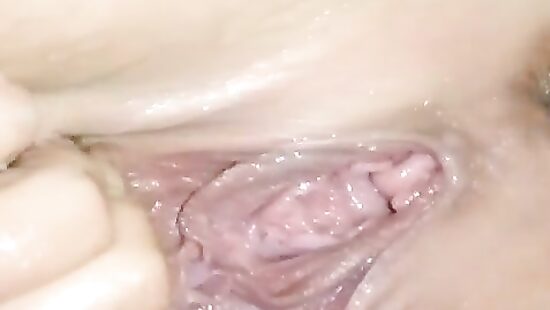 Мастурбирую