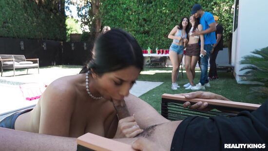 Посигналь, если хочешь секса