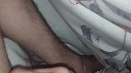 Порой то днём иль ночью, проснешься а младший брат говорит возьми меня в руку и найди