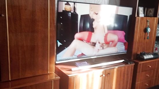 "Горячая" тёлочка моментально восплпменила