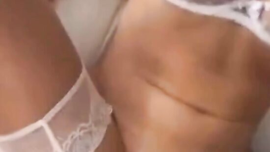 в продолжении миньета с моделью на фотосессии