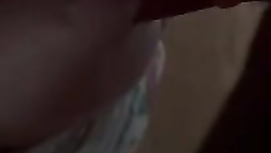 Даю в ротик подружане брата