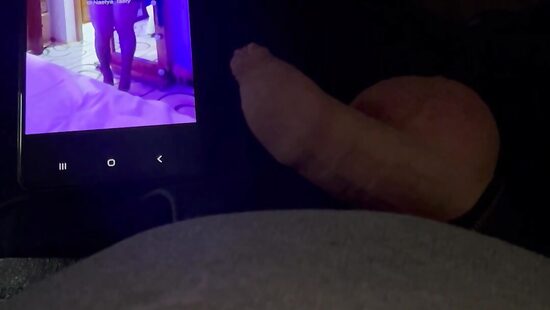 Дрочу на шлюшечку