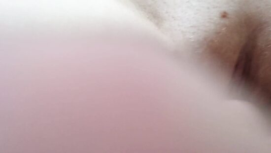 Классно кончил на женский лобок